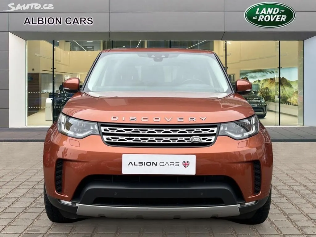 Land Rover Discovery 3.0 TDV6 HSE AWD AUT Image 2